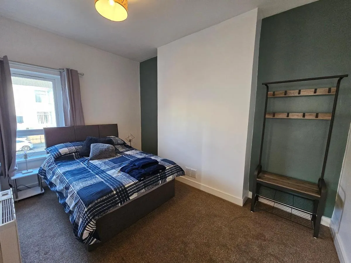 Cozy Corner - 2 Bedroom Apartment Swansea 0*,  United Kingdom
